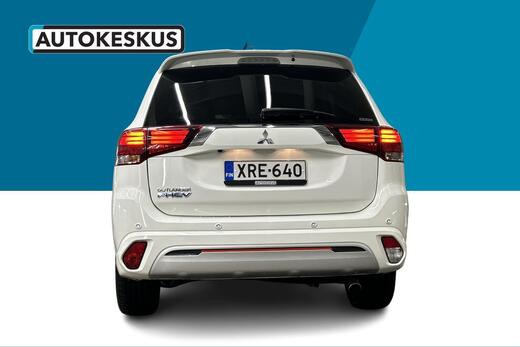 Mitsubishi Outlander PHEV vaihtoauto
