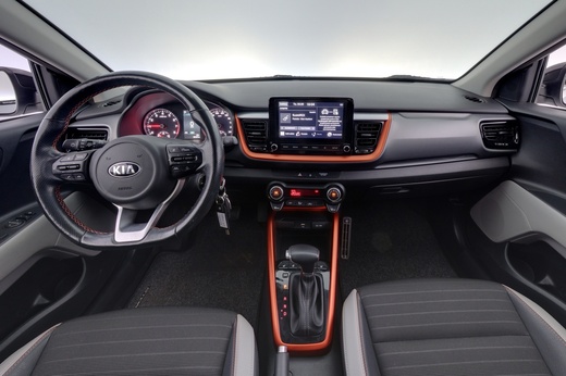 Kia Stonic vaihtoauto