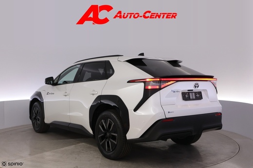Toyota bZ4X vaihtoauto