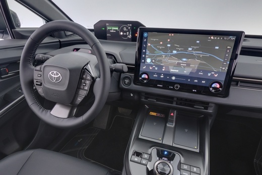 Toyota bZ4X vaihtoauto