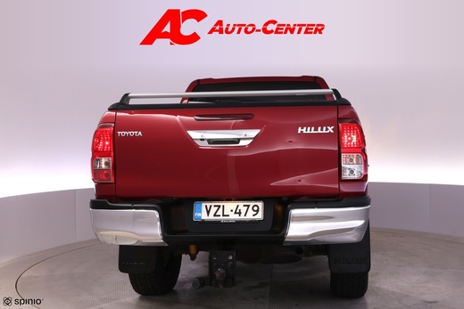 Toyota Hilux vaihtoauto
