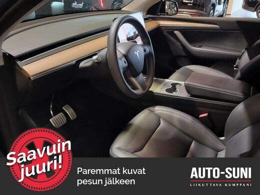 Tesla Model Y vaihtoauto