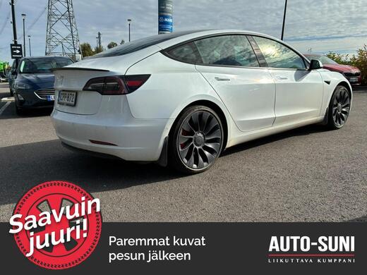 Tesla Model 3 vaihtoauto