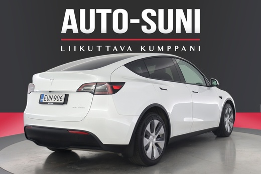 Tesla Model Y vaihtoauto