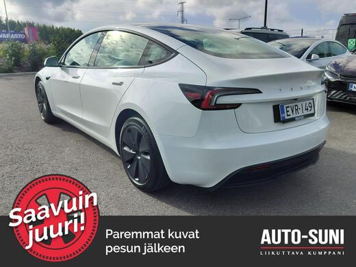 Tesla Model 3 vaihtoauto