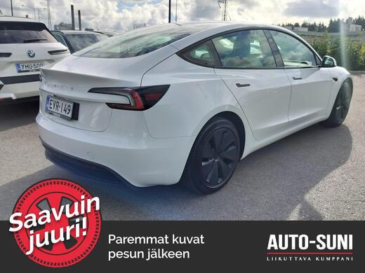 Tesla Model 3 vaihtoauto