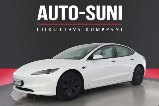 Tesla Model 3 vaihtoauto