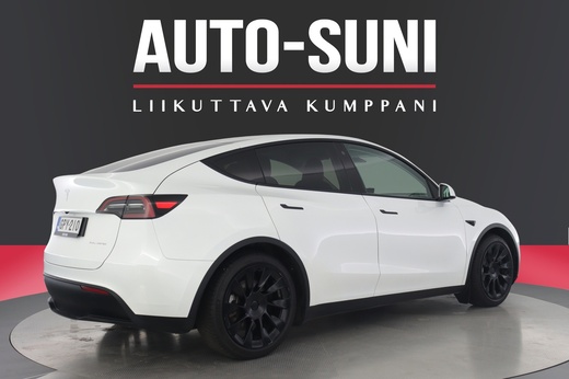 Tesla Model Y vaihtoauto