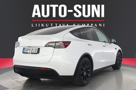 Tesla Model Y vaihtoauto
