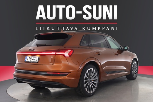 Audi e-tron vaihtoauto