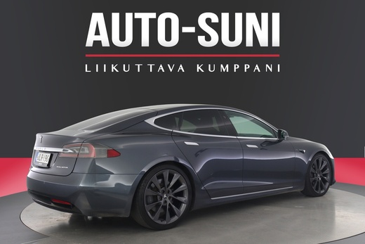Tesla Model S vaihtoauto