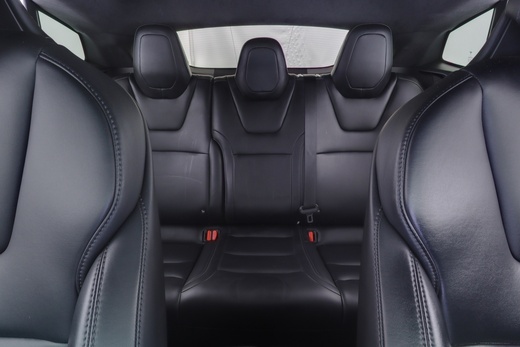 Tesla Model S vaihtoauto