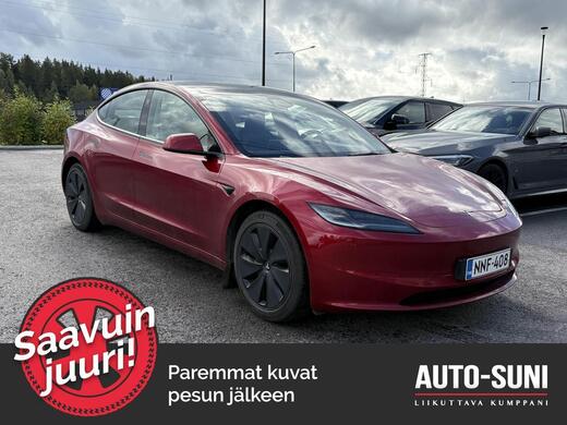 Tesla Model 3 vaihtoauto