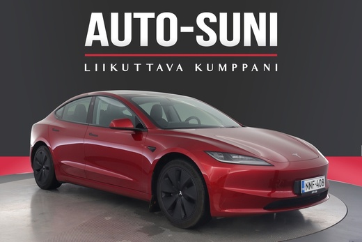Tesla Model 3 vaihtoauto