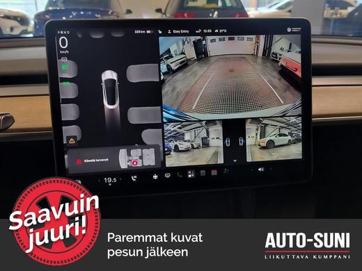 Tesla Model 3 vaihtoauto