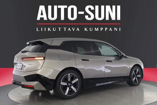 BMW iX vaihtoauto