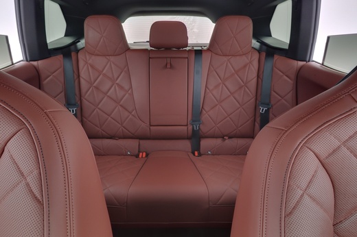 BMW iX vaihtoauto