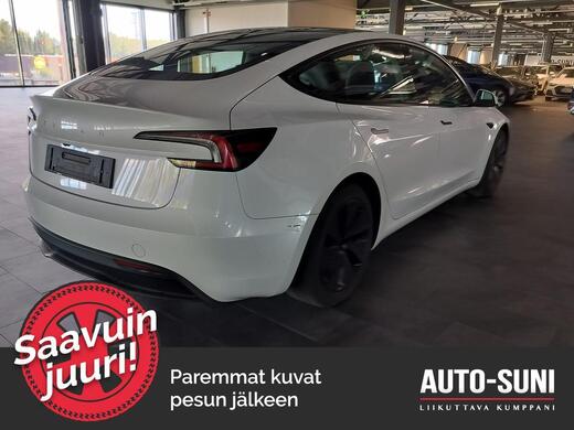 Tesla Model 3 vaihtoauto