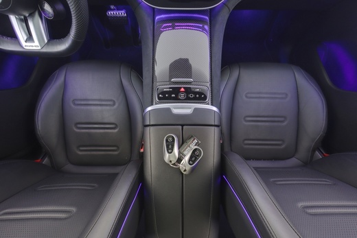 Mercedes-Benz EQE vaihtoauto