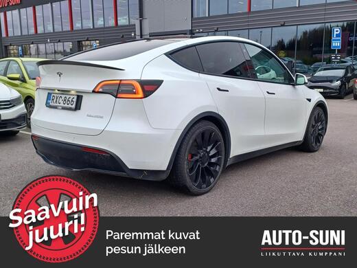 Tesla Model Y vaihtoauto