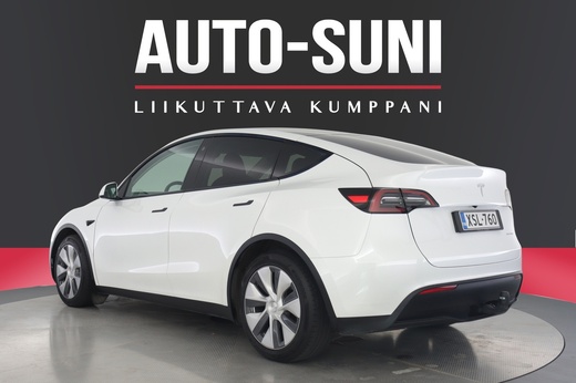 Tesla Model Y vaihtoauto