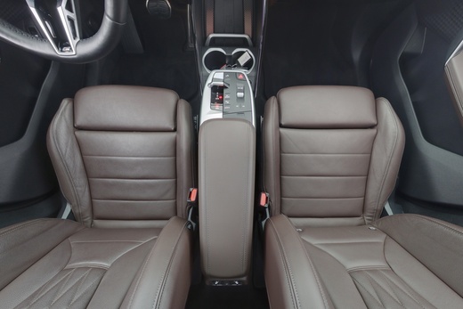 BMW iX1 vaihtoauto