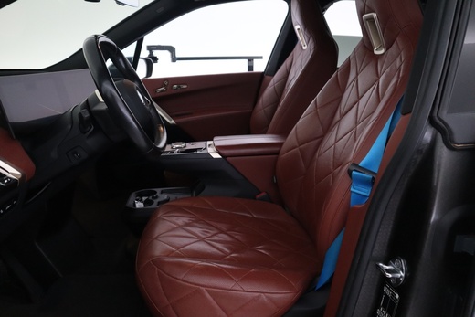 BMW iX vaihtoauto