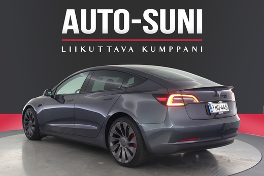 Tesla Model 3 vaihtoauto