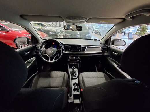 Kia Rio vaihtoauto