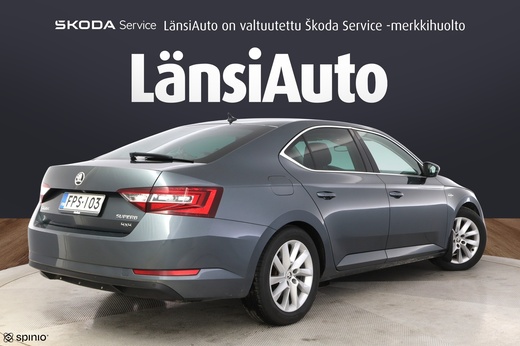 Skoda Superb vaihtoauto