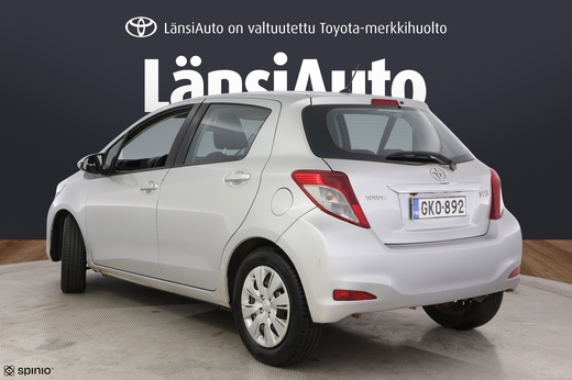 Toyota Yaris vaihtoauto