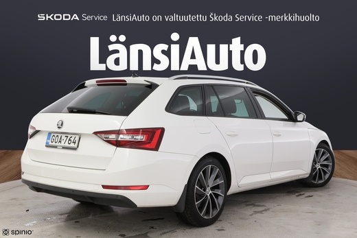 Skoda Superb vaihtoauto