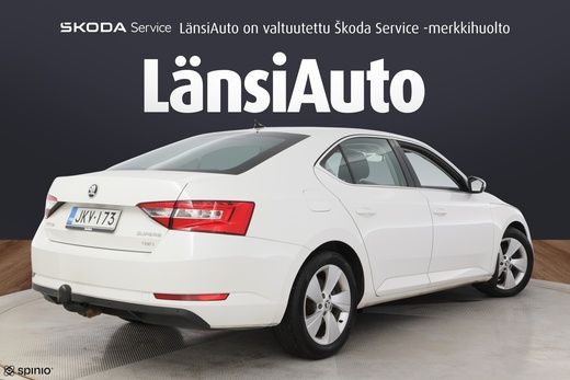 Skoda Superb vaihtoauto