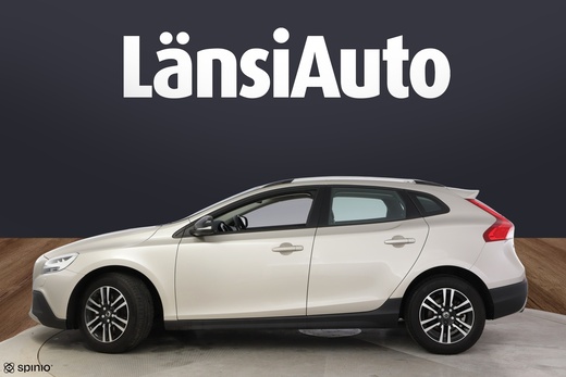 Volvo V40 Cross Country vaihtoauto