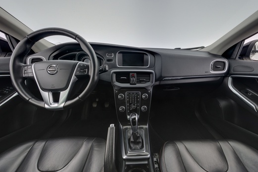 Volvo V40 Cross Country vaihtoauto
