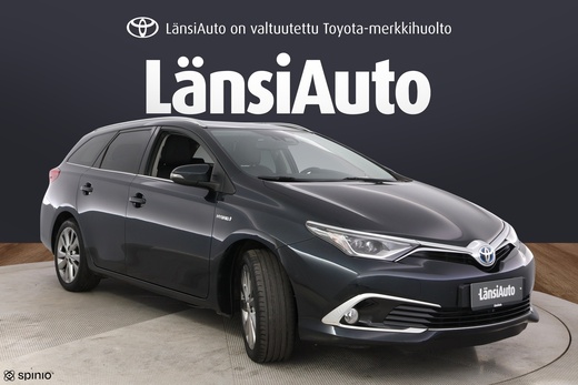Toyota Auris vaihtoauto