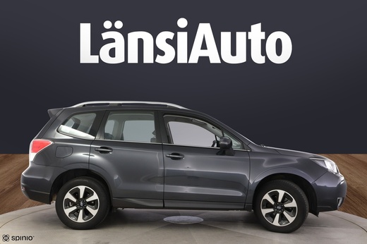 Subaru Forester vaihtoauto