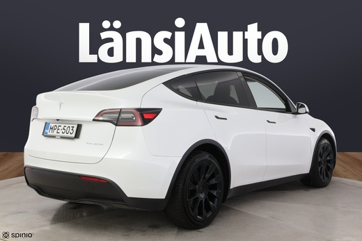 Tesla Model Y vaihtoauto