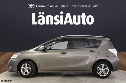Toyota Verso vaihtoauto