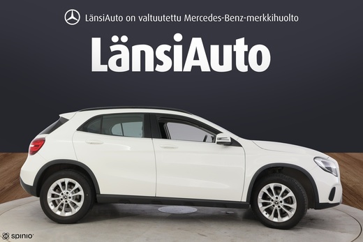 Mercedes-Benz GLA vaihtoauto