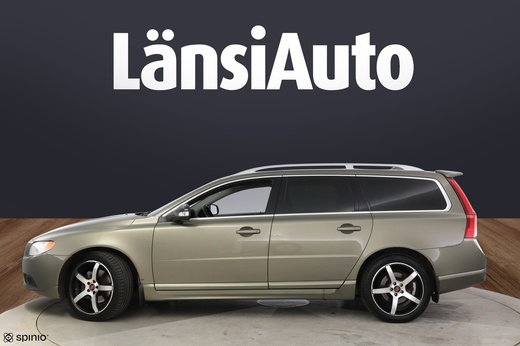 Volvo V70 vaihtoauto