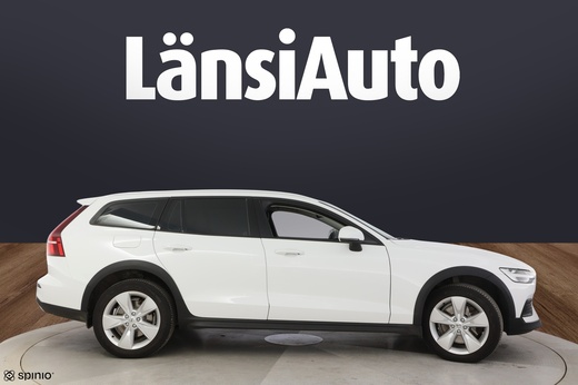 Volvo V60 Cross Country vaihtoauto