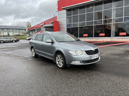 Skoda Superb vaihtoauto