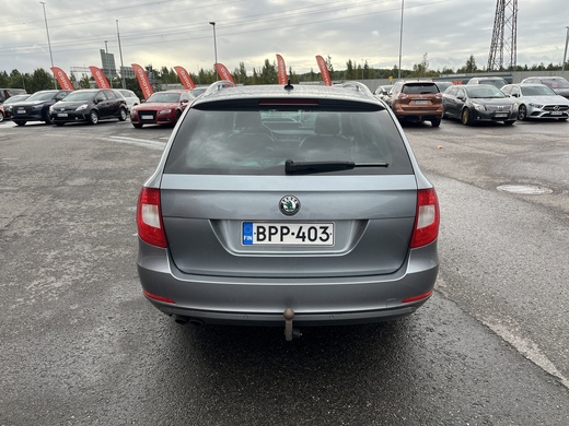 Skoda Superb vaihtoauto