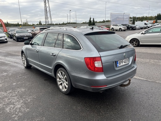 Skoda Superb vaihtoauto