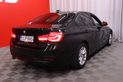 BMW 318 vaihtoauto