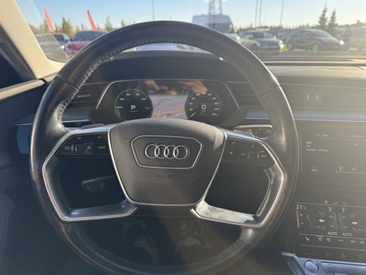 Audi e-tron vaihtoauto