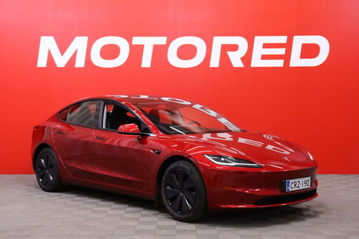 Tesla Model 3 vaihtoauto