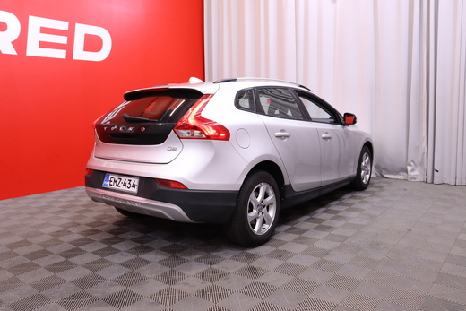 Volvo V40 Cross Country vaihtoauto