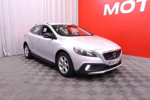 Volvo V40 Cross Country vaihtoauto
